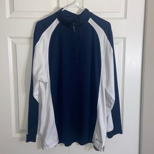 Men’s Greg Norman Size XL Blue and White Quartzip Used